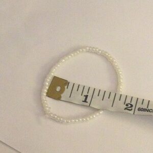 White pearl seed bead bracelet 🤍5/10$ bundle